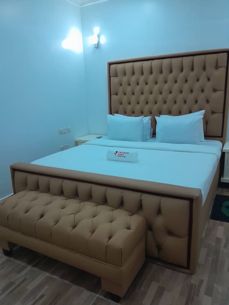 /web/uploads/116/VirginRose Reesorts/room-photos/Signature room/Signature VR.jpeg
